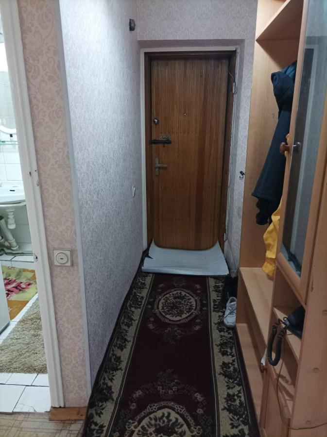 Аппартаментов В Золотом Квадрате Bishkek Esterno foto
